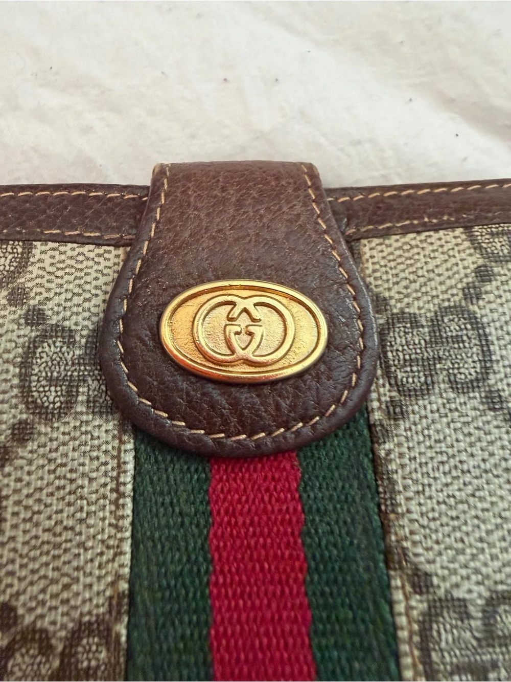 Gucci VINTAGE Sherry GG Canvas long Wallet with Green and Red Stripe COA - Picture 2 of 16